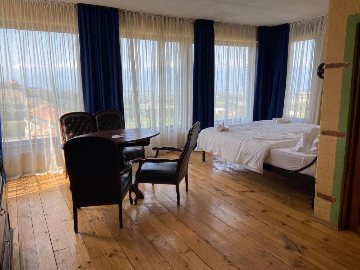 Chateau Mere Telavi Eksteriør billede