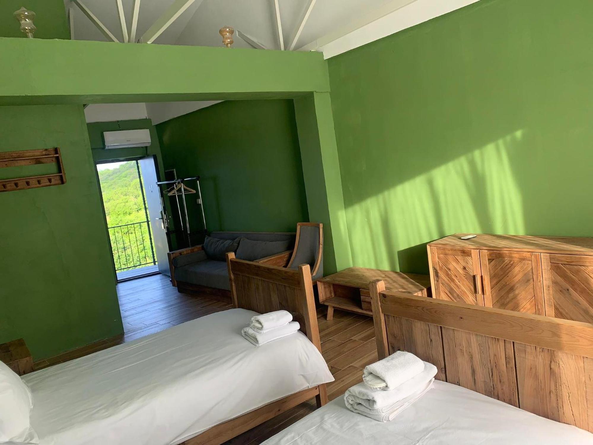 Chateau Mere Telavi Eksteriør billede