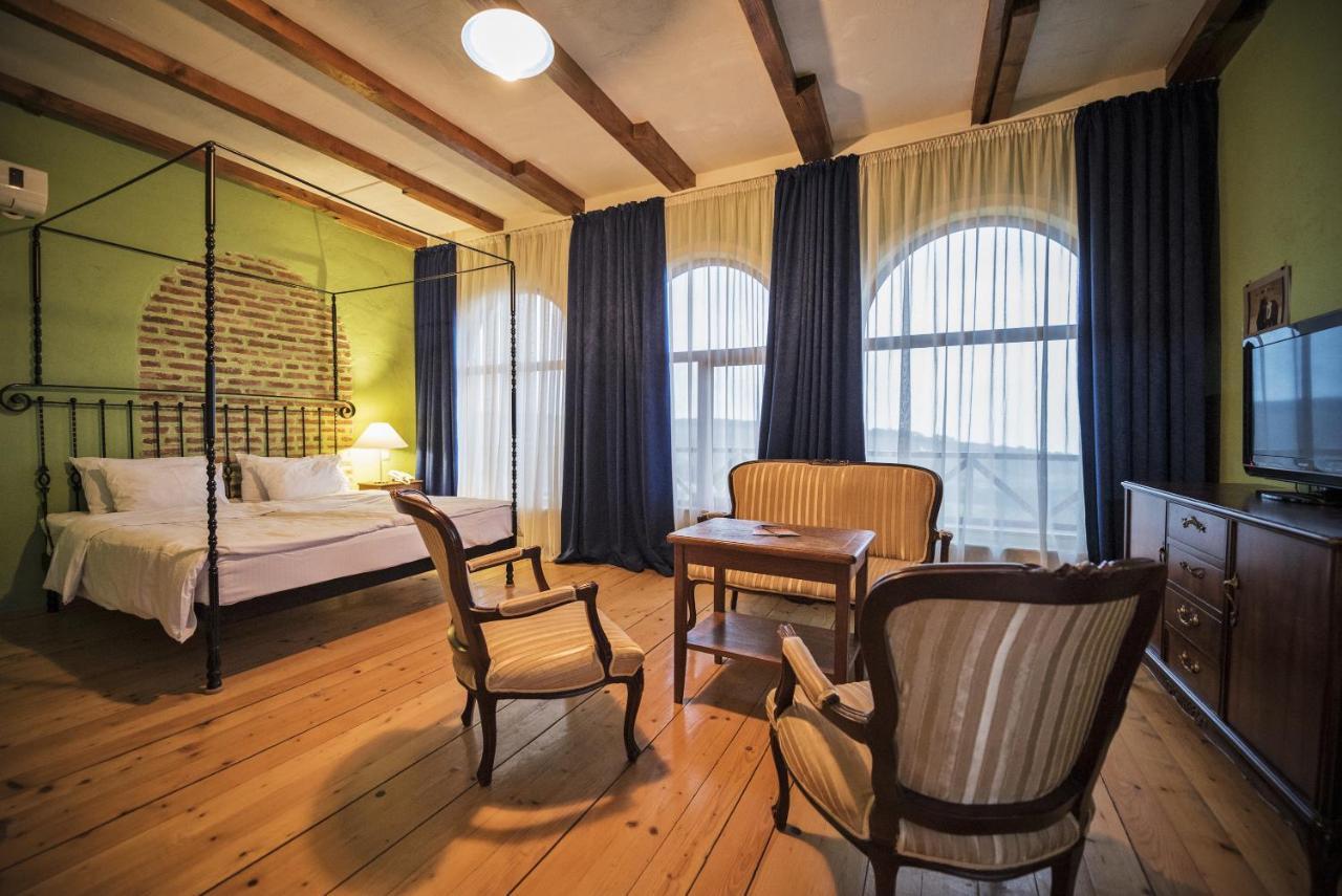 Chateau Mere Telavi Eksteriør billede