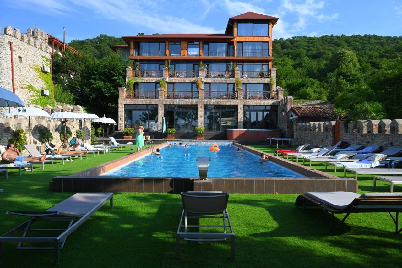 Chateau Mere Telavi Eksteriør billede